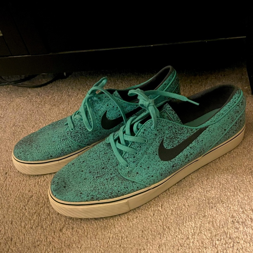 Brand New Nike Stefan Janoski skateboard sneakers